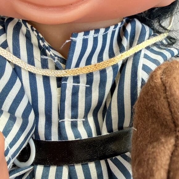 Navy White Striped Baseball Player Pitcher Norfin Dam Troll 1977 - Picture 11 of 11